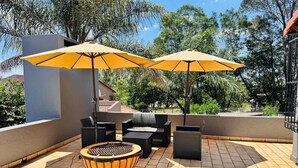 House, 1 Bedroom, Accessible, Smoking | Terrace/patio - Villa Picasso- 1 Bed Villa (Johannesburg)