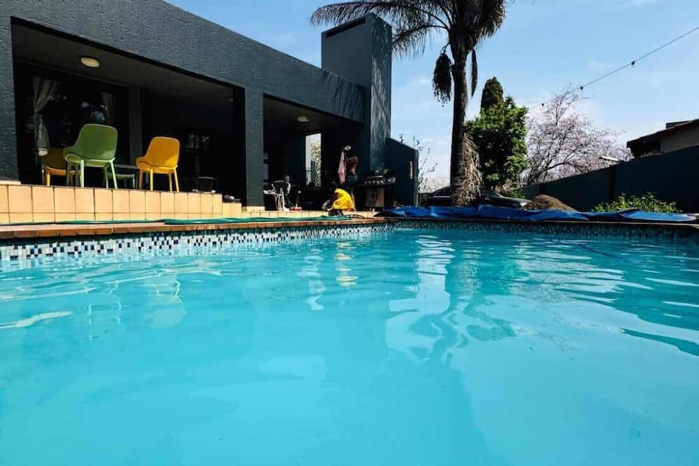 Villa Picasso- 1 Bed Villa