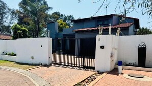 Apartamento, 1 habitación, fumadores, patio | Jardines del alojamiento