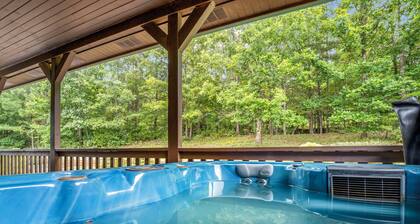 Private Mountain Cabin w/ Hot Tub, Trails & Cozy Firepit