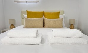 2 bedrooms, iron/ironing board