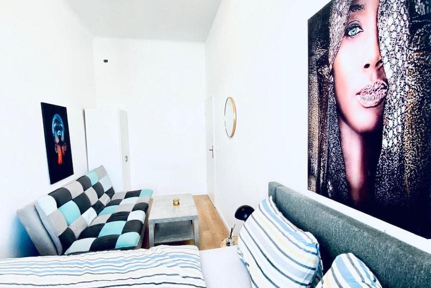 Cozy Stay In Shared Apt Short Walk To Westbahnhof - Wenen