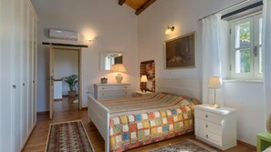 Iron/ironing board, free WiFi, bed sheets - Villa White house B Istria by Villas Guide (Muntrilj)