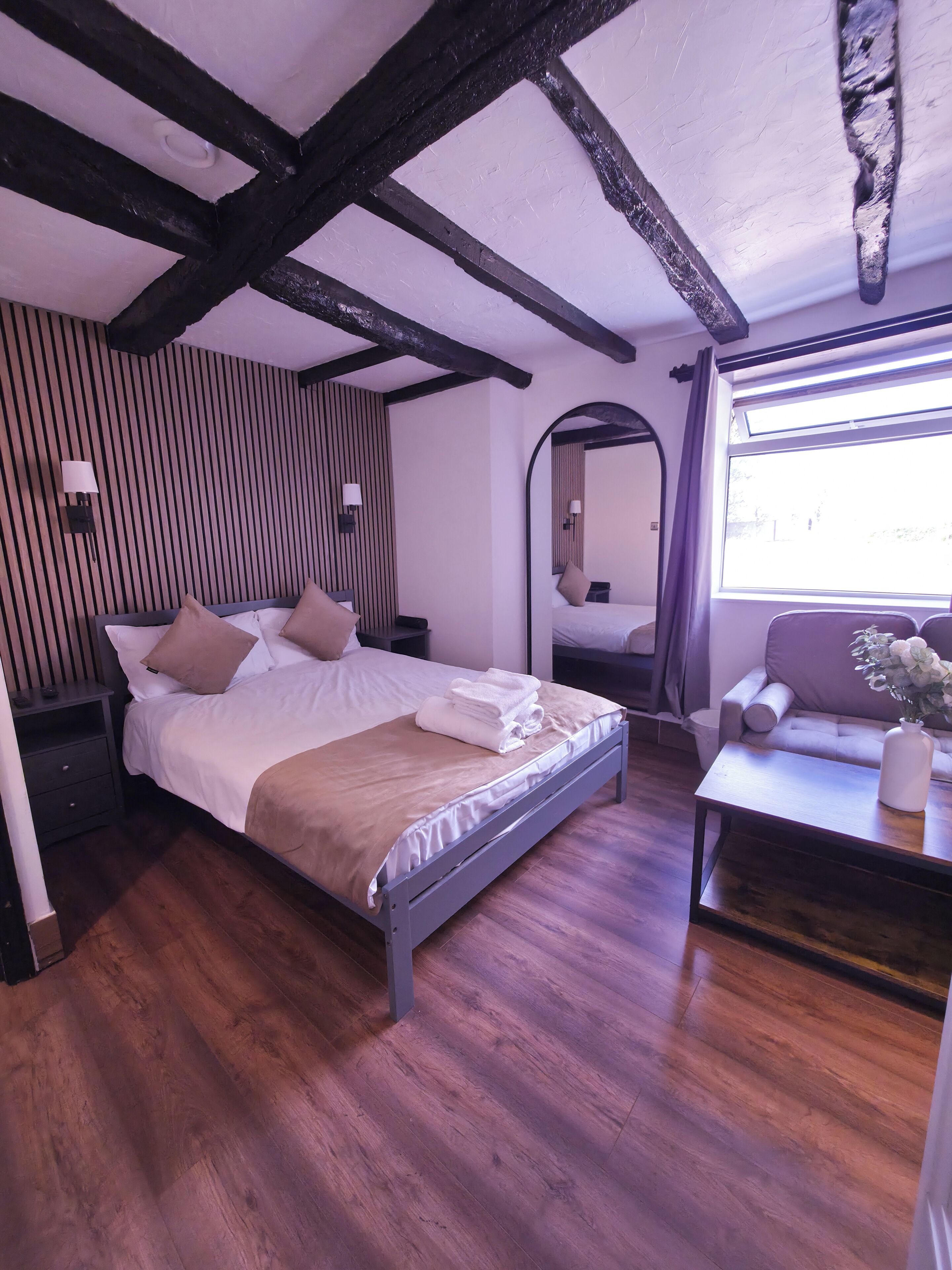 舒适双人房 | 遮光窗帘、熨斗/熨板、免费 WiFi、床单