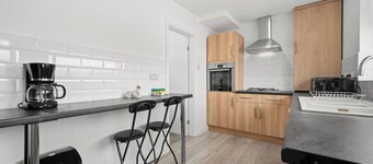 52 ファーニバル ロード マンチェスター