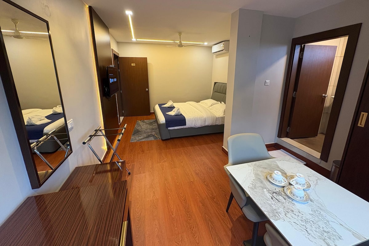Suite Room | Ameublement personnalisé, bureau