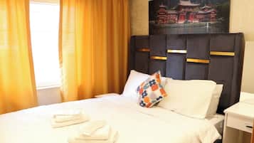 Suite estudio Confort | Escritorio, espacio para trabajar con un portátil, wifi gratis
