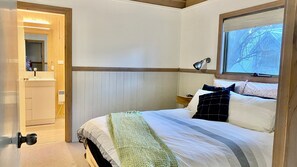 5 室のベッドルーム、アイロン / アイロン台、WiFi (無料)