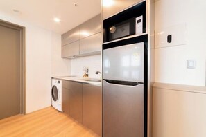 Room - Hongik Univ. Station Maison de Wave #3 (Seoul)