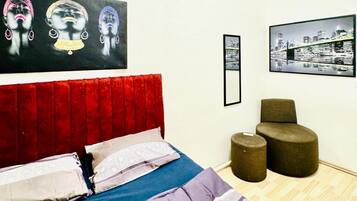 1 habitación y ropa de cama