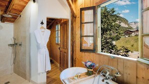 Deluxe Double Room, Balcony, Mountain View | Bathroom | Bathrobes, slippers