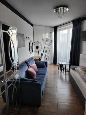 Basic Apartment, Balcony, City View (APS519) | Blackout drapes, iron/ironing board, free WiFi