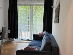 Comfort Suite, Balcony, City View (APS127)