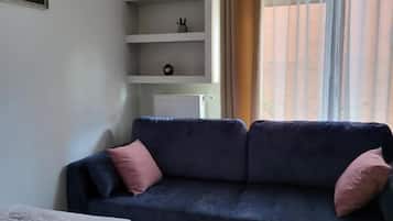 Suíte clássica, sacada, vista para a cidade (APS127) | Cortinas blackout, ferros/tábuas de passar roupa, Wi-Fi de cortesia