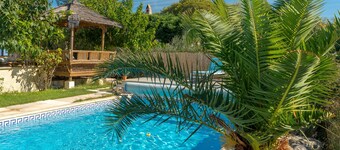 Studio Apartment 'La Dolce Vita 2' with Shared Pool, Private Terrace and Air Conditioning