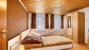 3 室のベッドルーム、WiFi