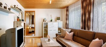 Apartment 'Ferienwohnung Annette' with Shared Terrace and Wi-Fi