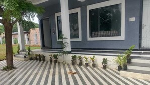 Kamar, 1 Tempat Tidur King, kamar mandi pribadi | Area keluarga