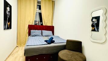 1 quarto, roupa de cama