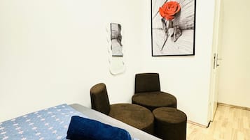 1 dormitorio y ropa de cama