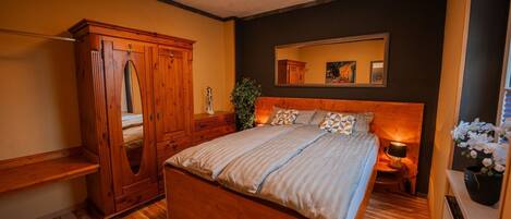 1 chambre, fer et planche Ă repasser, Wi-Fi, literie fournie