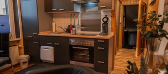 Holiday Apartment '2' with Private Garden and Wi-Fi