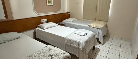 Chambre Triple | Wi-Fi gratuit