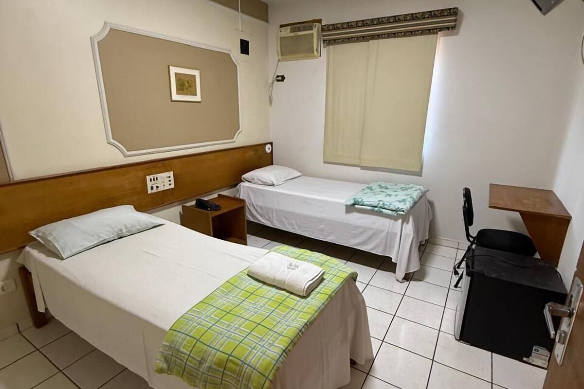 Basic tvåbäddsrum | Gratis wi-fi