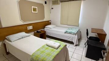 Quarto duplo básico | Wi-Fi de cortesia