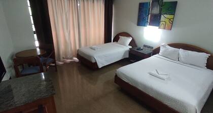 Hotel Emperador