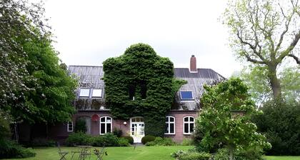 Hof Neudamm Small Holiday Apartment