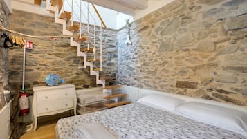 1 sovrum, strykjÀrn/strykbrÀda, wi-fi och sÀngklÀder