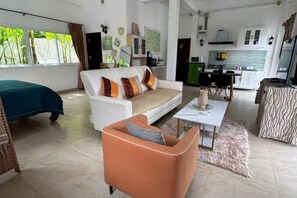 Living area - Serenity Villa – Sea & Nature Escape (Phuket)