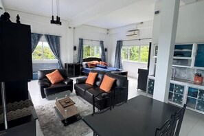 Living area - Serenity Villa – Sea & Nature Escape (Phuket)
