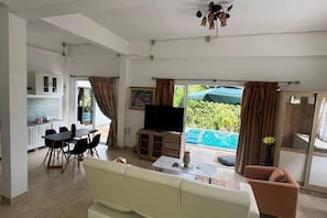 Living area - Serenity Villa – Sea & Nature Escape (Phuket)