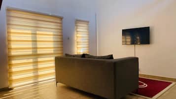 Duplex Basic - utsikt mot trädgården | Vardagsrum