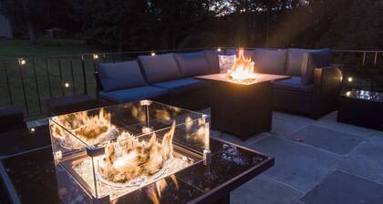 Spacious 6BR Getaway, Game Room, Firepit, NYC