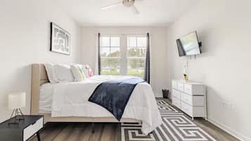 1 habitación, tabla de planchar con plancha, wifi y ropa de cama