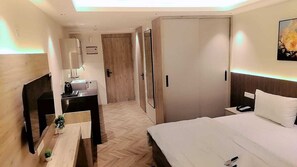 1 bedroom, iron/ironing board, WiFi, bed sheets