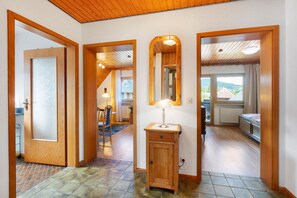 2 slaapkamers, een strijkplank/strijkijzer, wifi, beddengoed