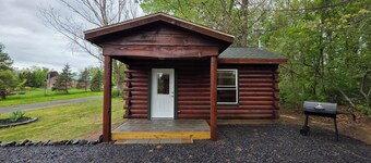 Charming Rustic Cabin #5 near canal