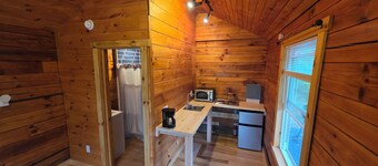 Charming Rustic Cabin #5 near canal