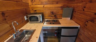 Charming Rustic Cabin #5 near canal