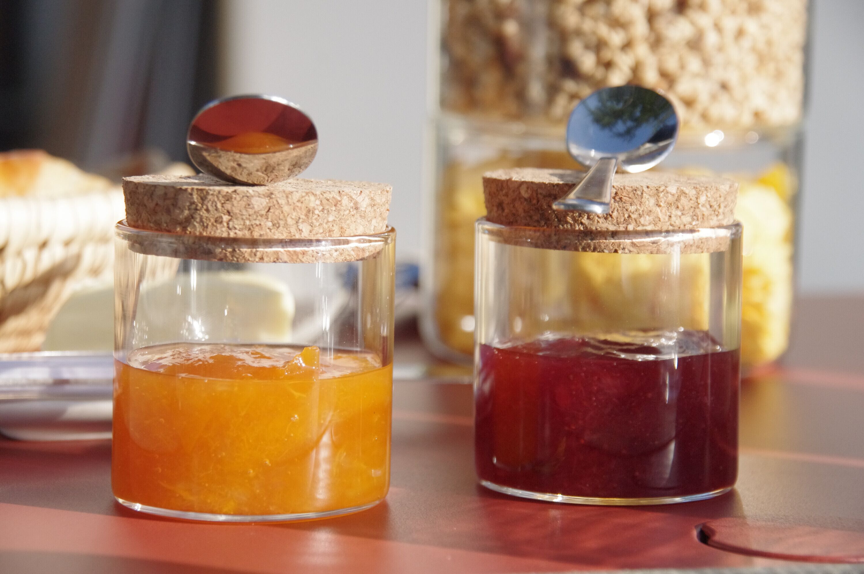 Petit déjeuner servi en supplément