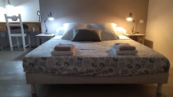 1 bedroom, WiFi, bed sheets
