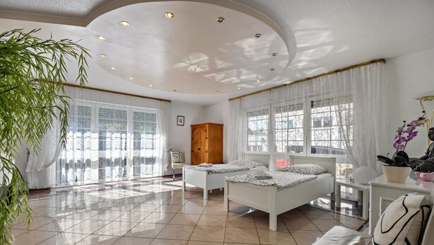 Uklassifisert bilde, 1 av 35, knapp