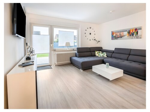 Holiday Home 'Am Wald' with Private Terrace, Private Garden and Wi-Fi