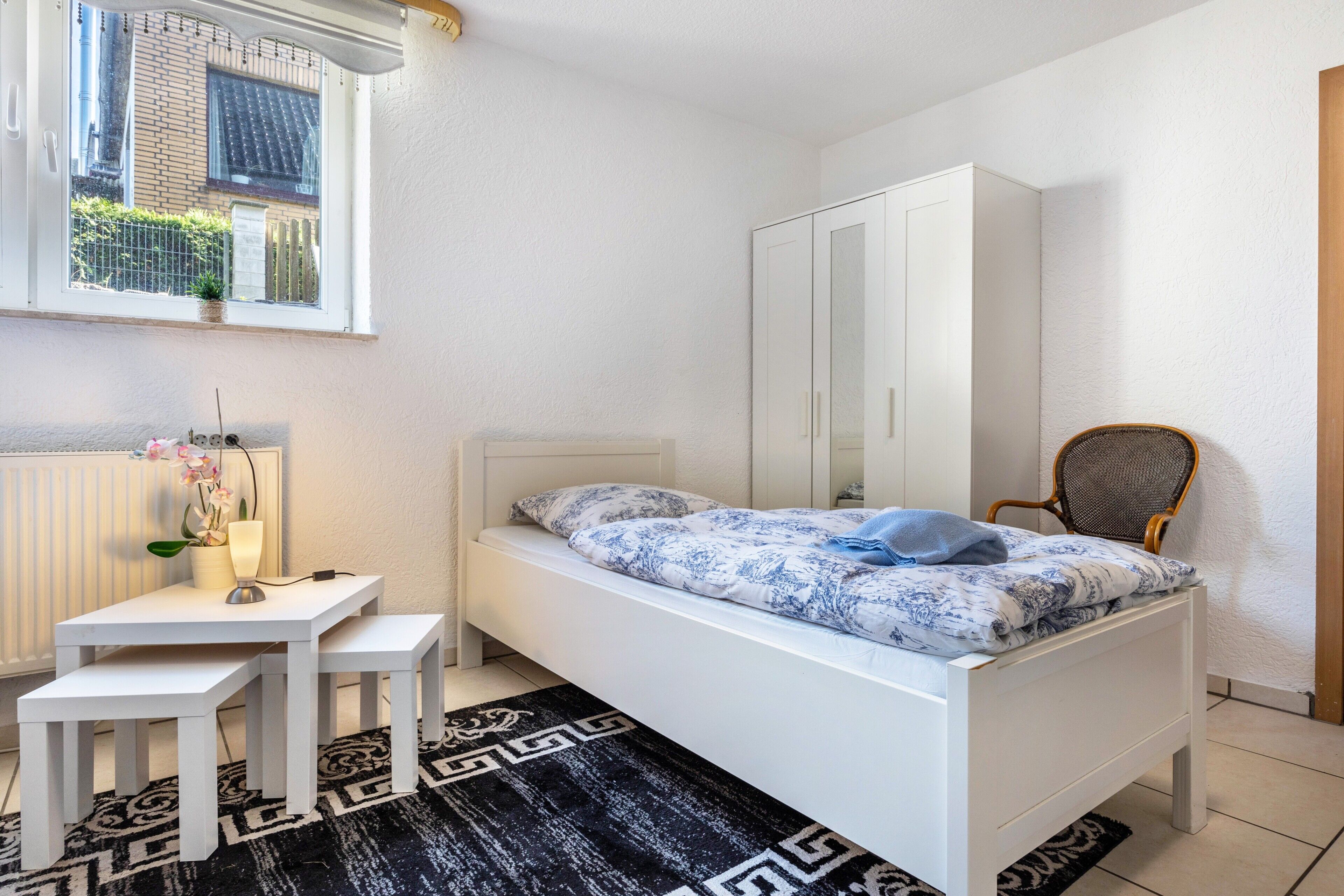 1 chambre, fer et planche à repasser, Wi-Fi, literie fournie