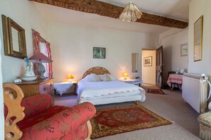 1 quarto