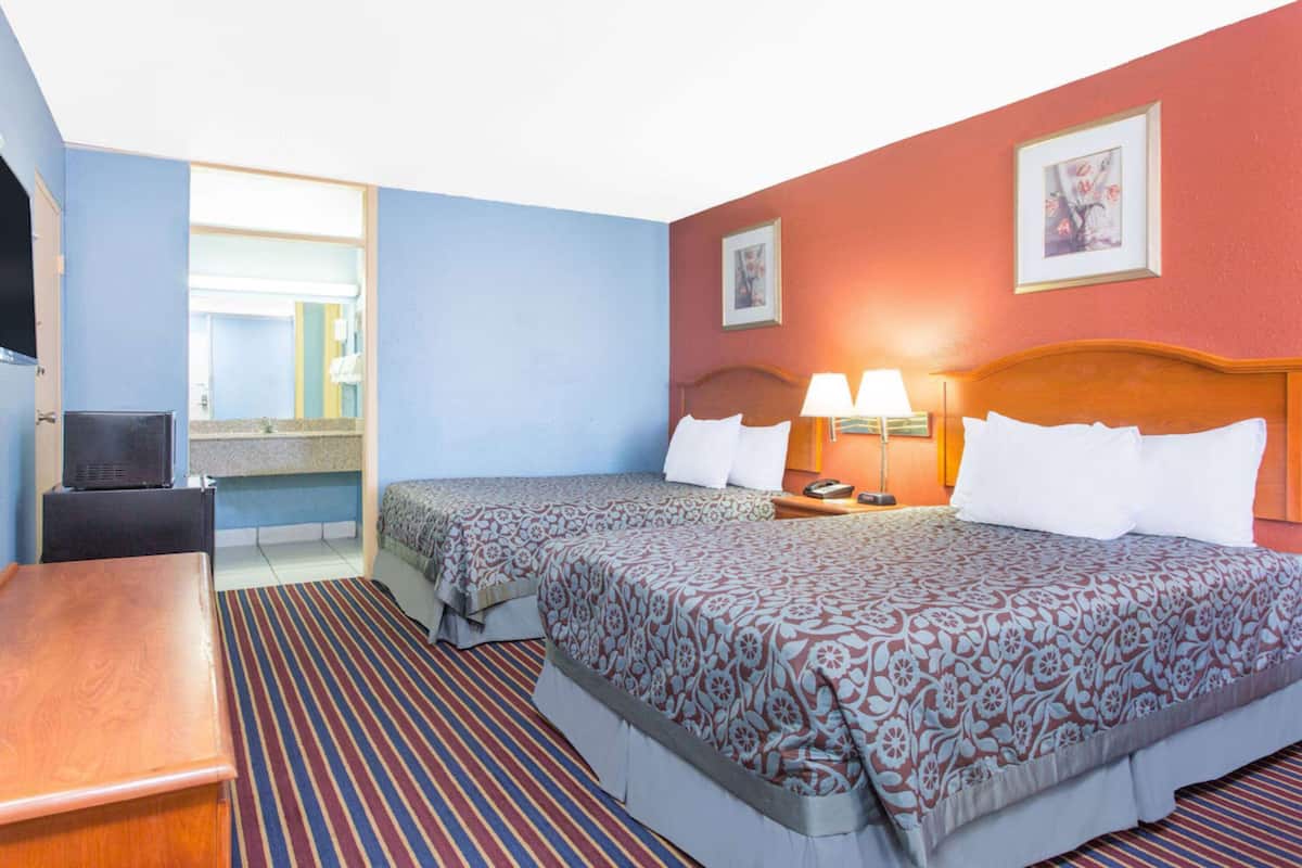 In-room safe, blackout curtains, soundproofing, free WiFi
